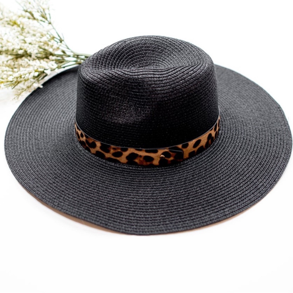 NWT Stylish Black Wide-Brim Hat with Leopard Band